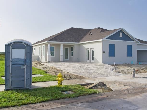 Best Luxury portable toilet rental  in University, FL
